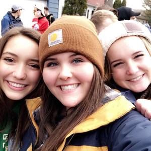 Meet your Posher, Lauren